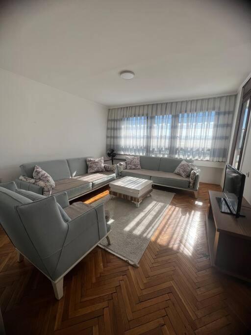 Prishtina Dardania Apartment Pristina Eksteriør billede